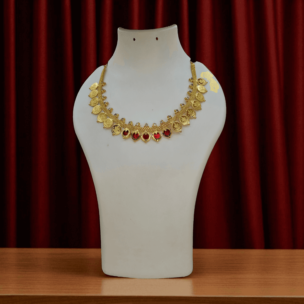 Lakshmi With Palaka - Red